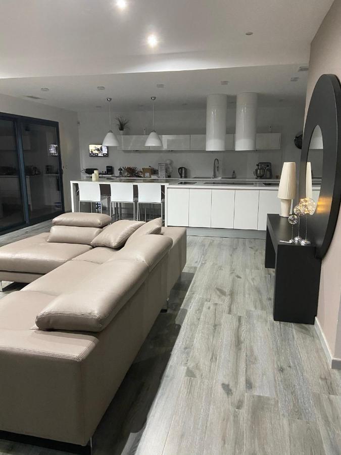 Blue Diamond Room Salles-d'Aude ภายนอก รูปภาพ